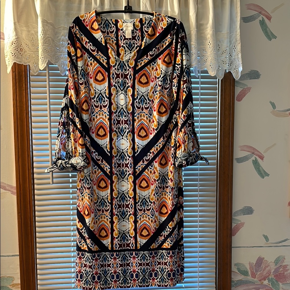 Fun Chico’s dress w/slit sleeves